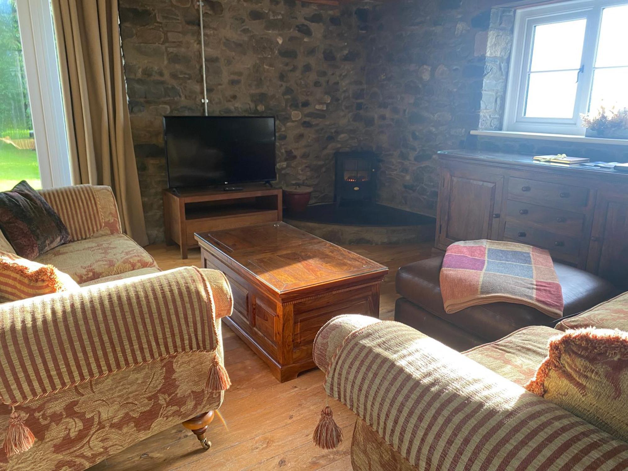 Pippin Lodge Llanwrda 外观 照片